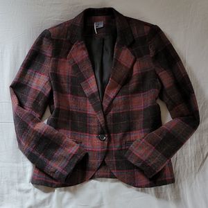 Plaid wool blazer fully lined
